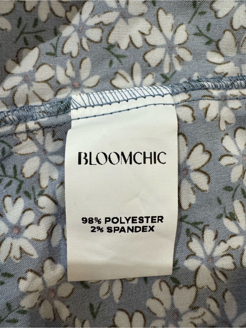 Women's BloomChic Blue Floral Top - Picture 5 of 6